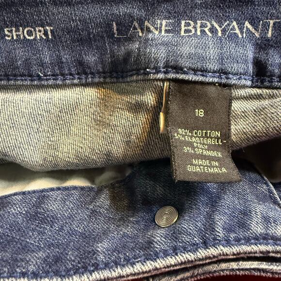 Lane Bryant Distressed Denim Shorts, Medium Wash Stretch, Women's Plus Size 18W - Picture 3 of 3